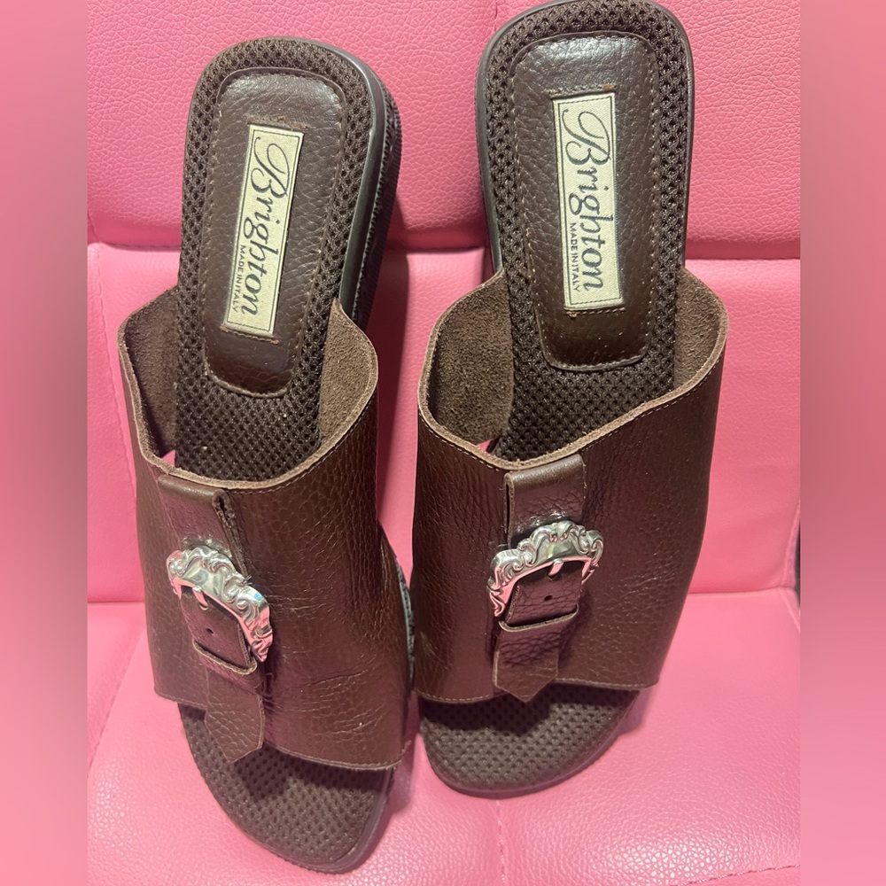 Brighton Sz 8 Brown leather Slide Sandals solver Buckle